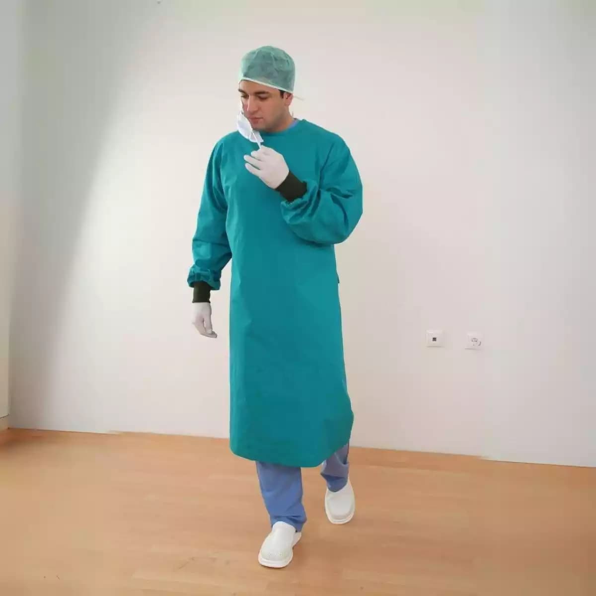 Operation Gown Linen Self Protected